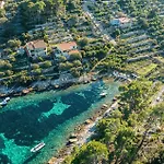 In Tankaraca * Vela Luka